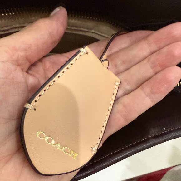 COACH Peyton Shoulder Tote Bag Saffiano Leather 27349 - Picture 11 of 14